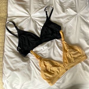 Bundle of 2 Lively nursing bras. Size Large